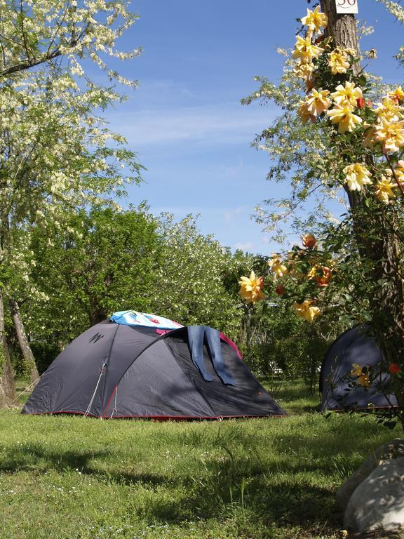 Camping La Digue Chauzon Exterior photo
