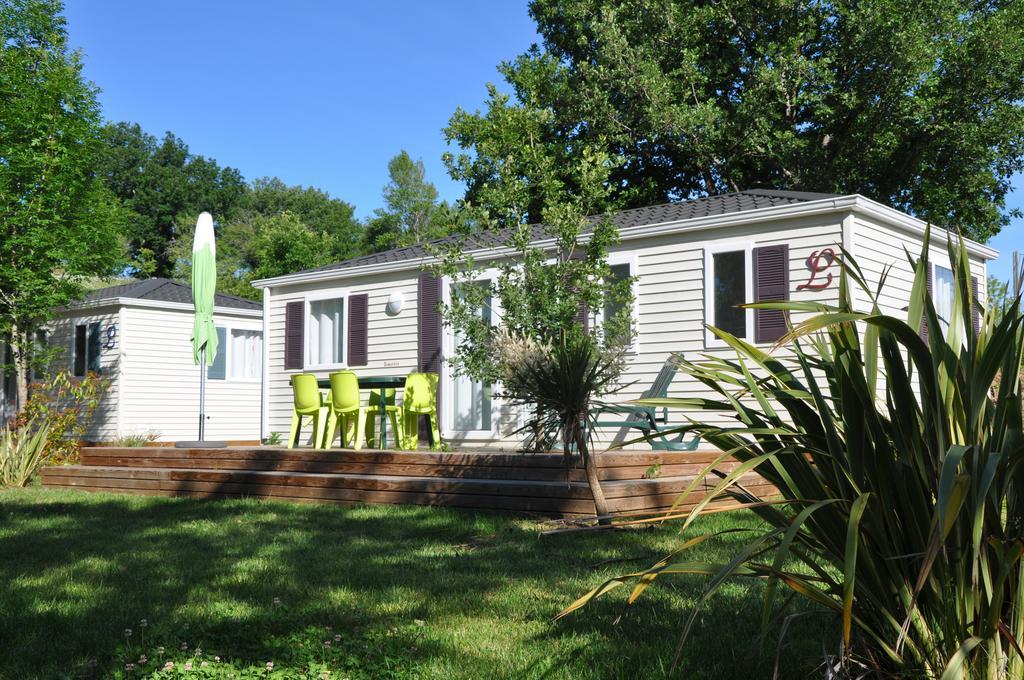 Camping La Digue Chauzon Exterior photo